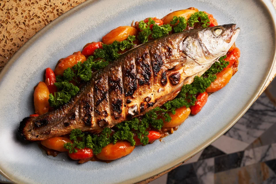 BookNoFees: Photo d’illustration : Poisson grillé