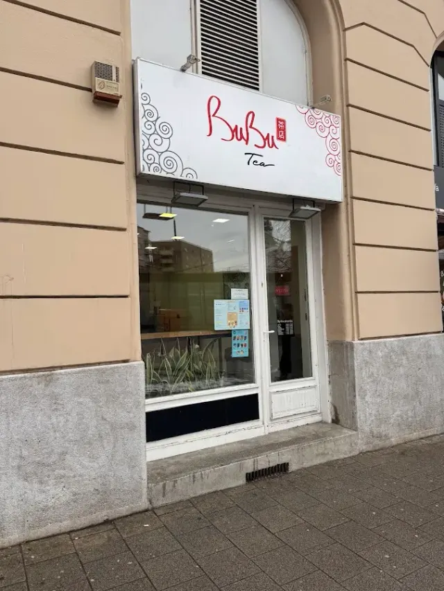 BookNoFees: Bubu Tea, Budapest