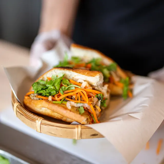 BookNoFees : Restaurant – Bánh mì makers – Prague – Machines à pain, photo n° 3