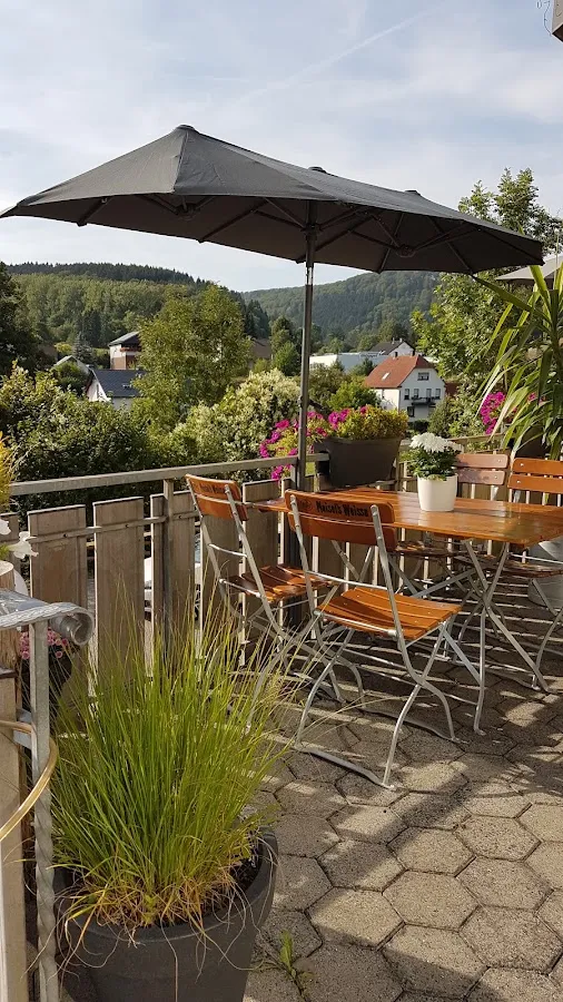 BookNoFees: Restaurant zur Höhle, Balve