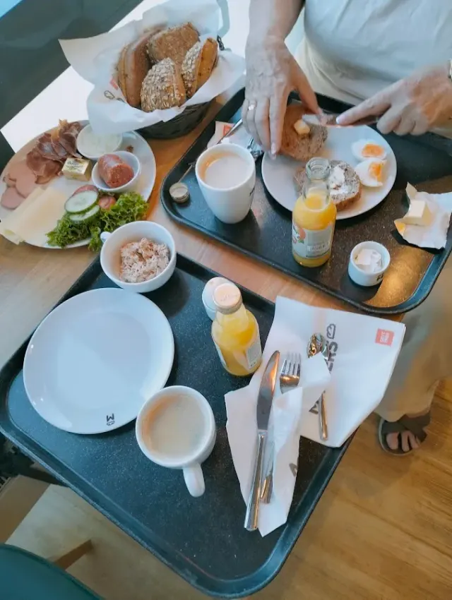BookNoFees : Restaurant – Bäckerei Malzers – Schwerte – Boulangerie Malzers, photo n° 2