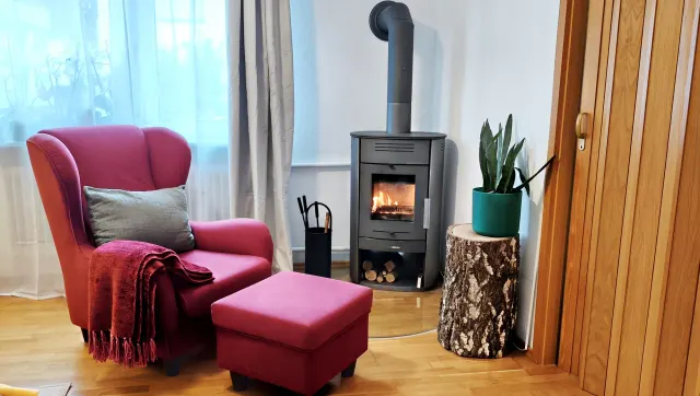 BookNoFees: Appartement élégant avec cheminée – Bensheim
