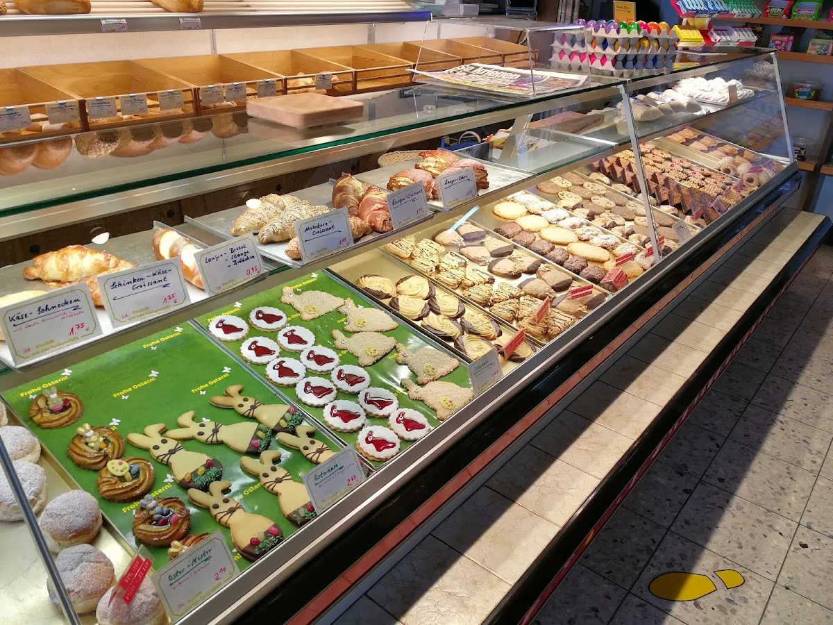 BookNoFees : Boulangerie – Willi's Brotkörbchen – Möhnesee-Körbecke – La corbeille à pain de Willi, photo n° 1