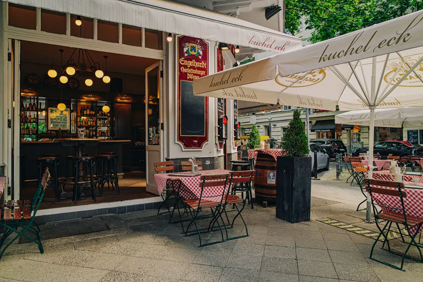 BookNoFees : Restaurant – Kuchel Eck – Berlin – Un coin de la cuisine, photo n° 1