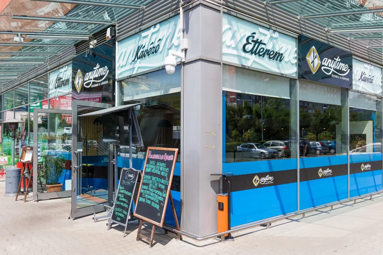 BookNoFees : Restaurant – AnyTime Étterem és Kávézó – Budapest – Restaurant et café AnyTime, photo n° 1