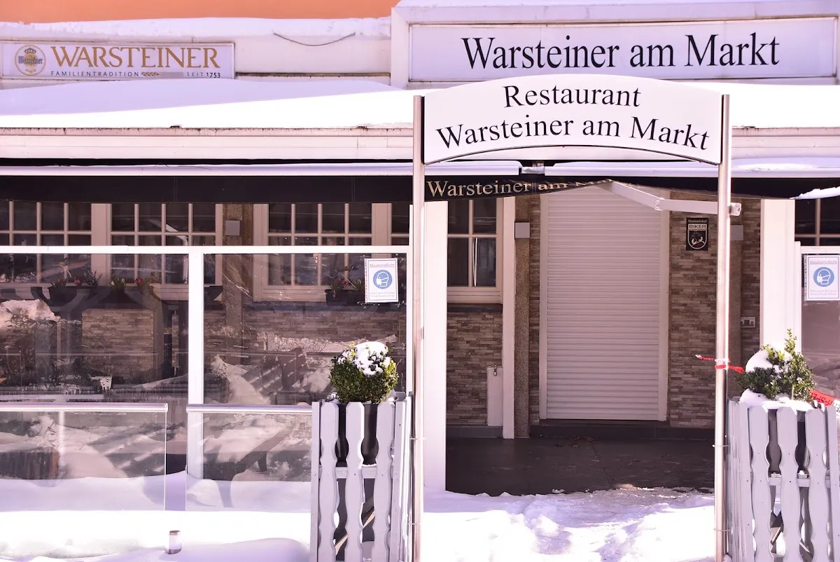 BookNoFees : Restaurant – Warsteiner Am Markt – Oer-Erkenschwick – Warsteiner, sur la place du marché, photo n° 1