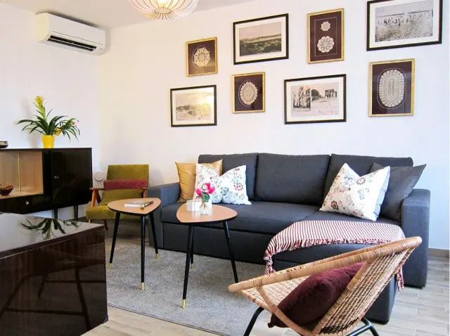 BookNoFees: Maison de vacances spacieuse avec jardin et vue sur la mer – Medulin