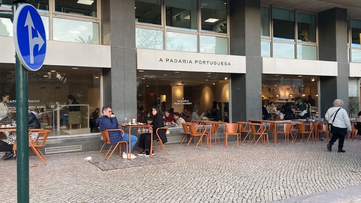 BookNoFees : Restaurant – A Padaria Portuguesa – Lisbon – La boulangerie portugaise, photo n° 1
