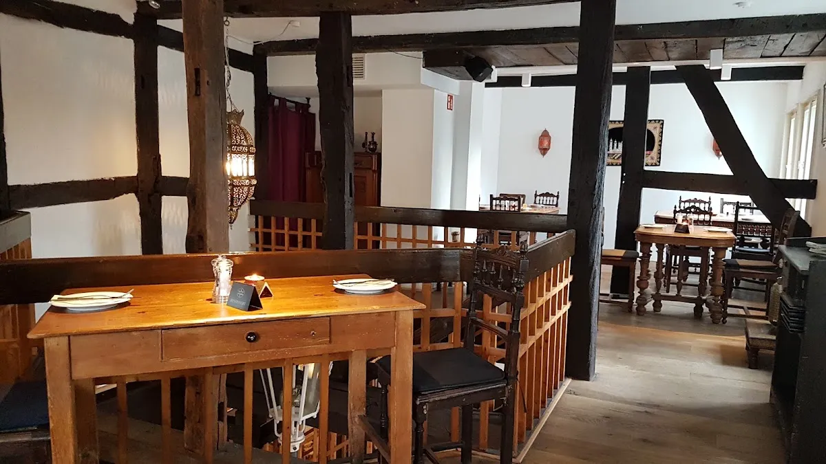 BookNoFees : Restaurant – Haveli – Hattingen – Palais, photo n° 1