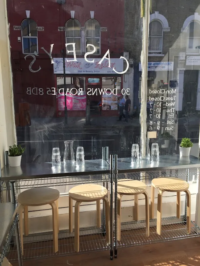 BookNoFees : Boulangerie – Casey's – London – Chez Casey, photo n° 1