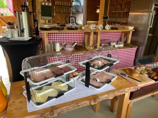 BookNoFees : Restaurant – Jausenstation Wallachei – Bad Berleburg – Snack-bar Wallachei, photo n° 3