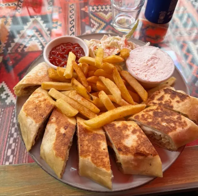 BookNoFees : Restaurant – Al Yasmin – Ljubljana – Le Jasmin, photo n° 2