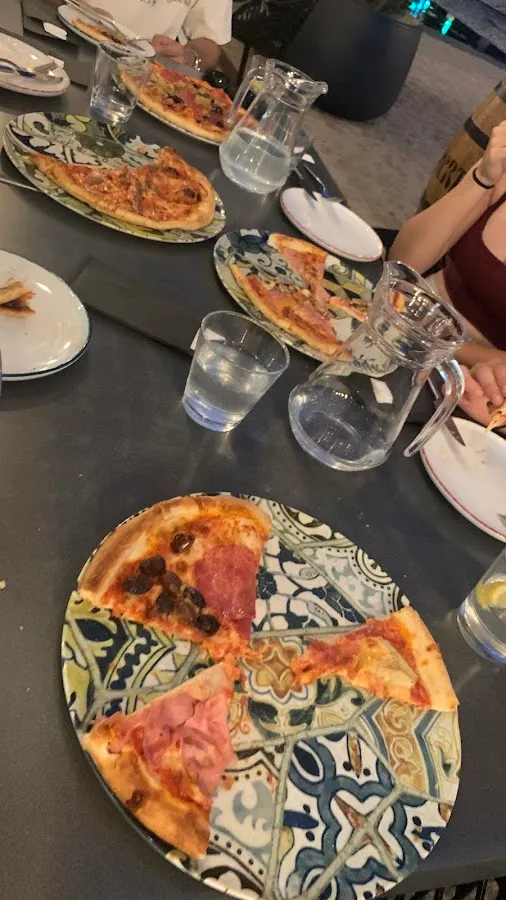 BookNoFees : Restaurant – Certo “Zuckermandel” – Bratislava – C'est ça, « Zuckermandel », photo n° 2