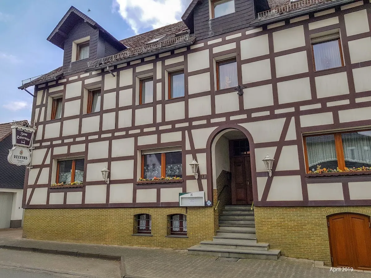 BookNoFees : Restaurant – Gasthof Zum Österntor – Medebach – Auberge « Zum Österntor », photo n° 1