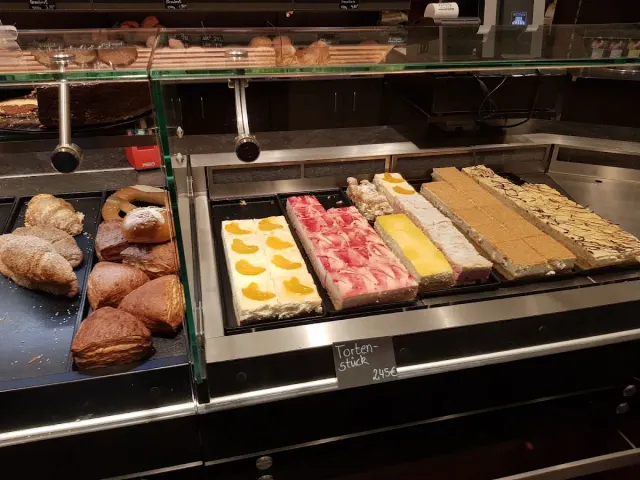 BookNoFees : Boulangerie – Bäckerei und Café Schulte – Warstein – Boulangerie-café Schulte, photo n° 3