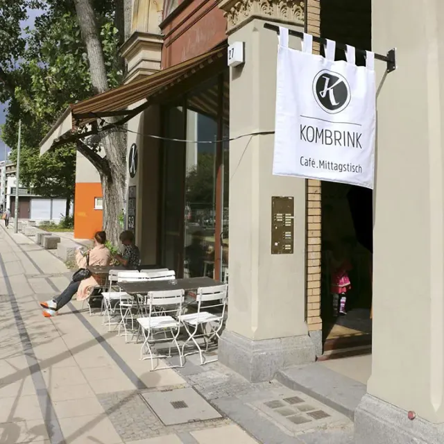 BookNoFees : Café – Kombrink – Berlin – Kombrink, photo n° 2