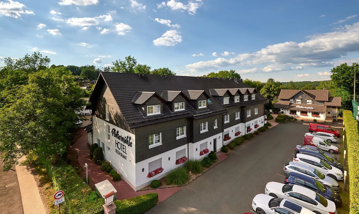 BookNoFees : Restaurant – Pfeffermühle – Siegen – Moulin à poivre, photo n° 1