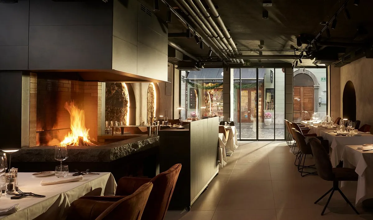 BookNoFees : Restaurant – The Restaurant Ljubljana – Ljubljana – Le restaurant de Ljubljana, photo n° 1