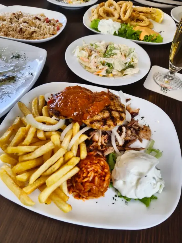 BookNoFees : Restaurant – Restaurant Athos – Witten – Restaurant Athos, photo n° 3
