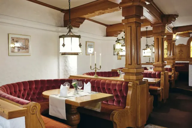 BookNoFees : Restaurant – Struck Landhotel & Spa – Attendorn – Struck Landhotel & Spa, photo n° 2
