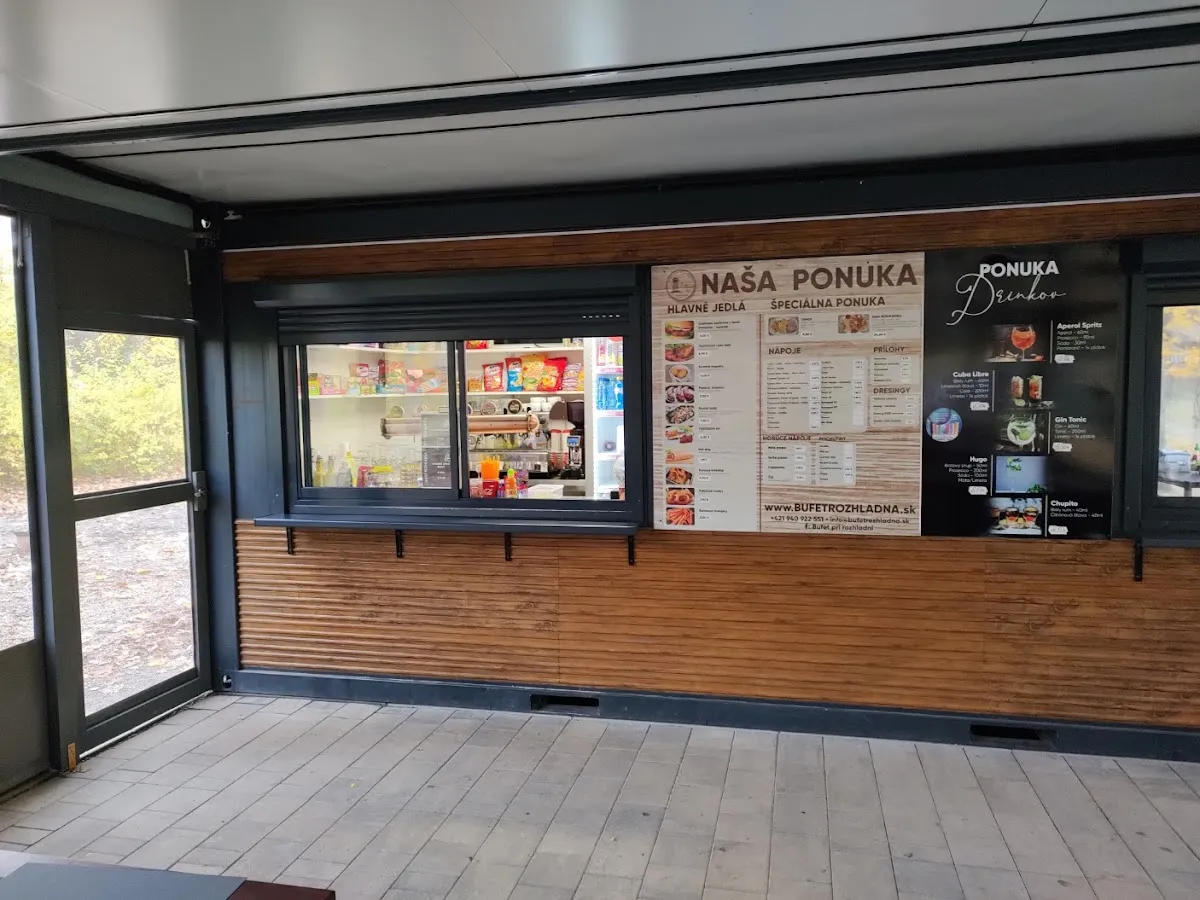 BookNoFees : Snack – Bufet pri rozhľadni Bratislava – Bratislava – Buffet près de la tour d'observation de Bratislava, photo n° 1
