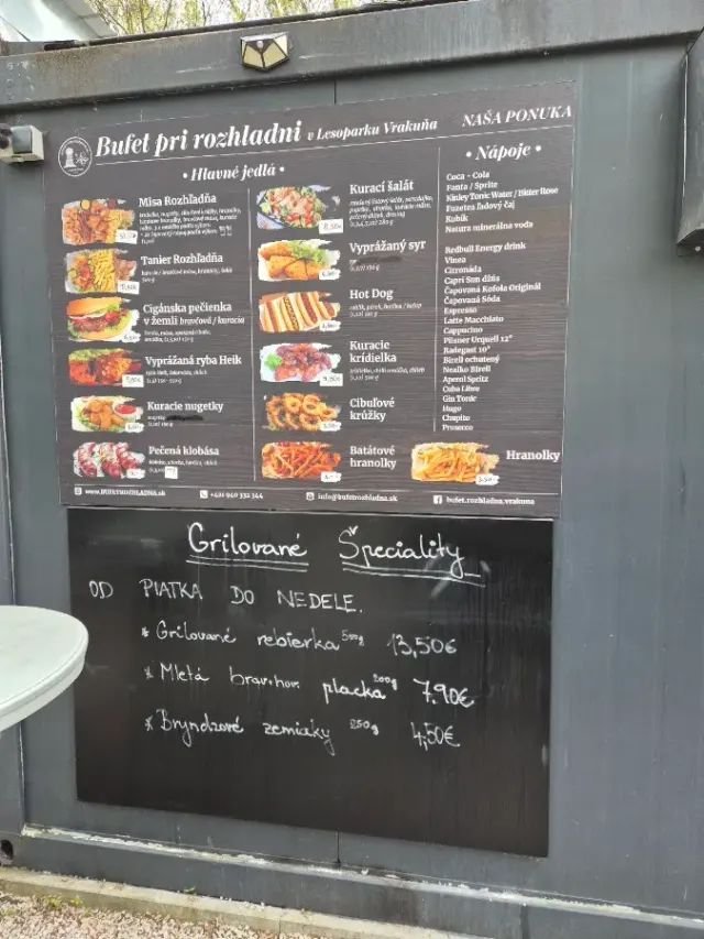 BookNoFees : Snack – Bufet pri rozhľadni Bratislava – Bratislava – Buffet près de la tour d'observation de Bratislava, photo n° 2