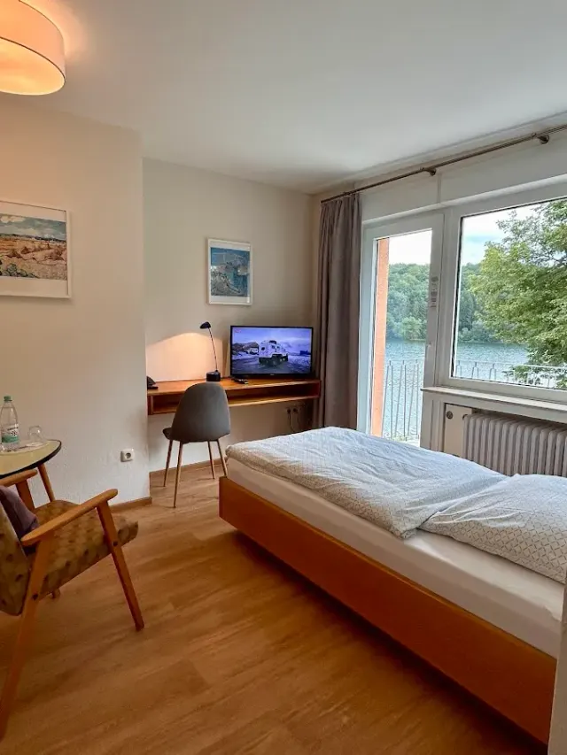 BookNoFees : Restaurant – Hotel Fischerheim Hotelrestaurant – Meinerzhagen – Hôtel Fischerheim - Restaurant de l'hôtel, photo n° 3