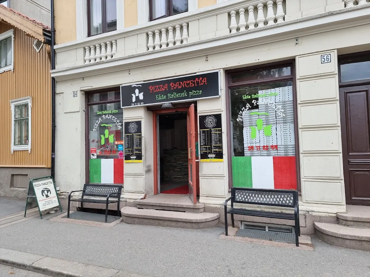 BookNoFees : Restaurant – Pizza Pancetta – Oslo – Pizza à la pancetta, photo n° 1