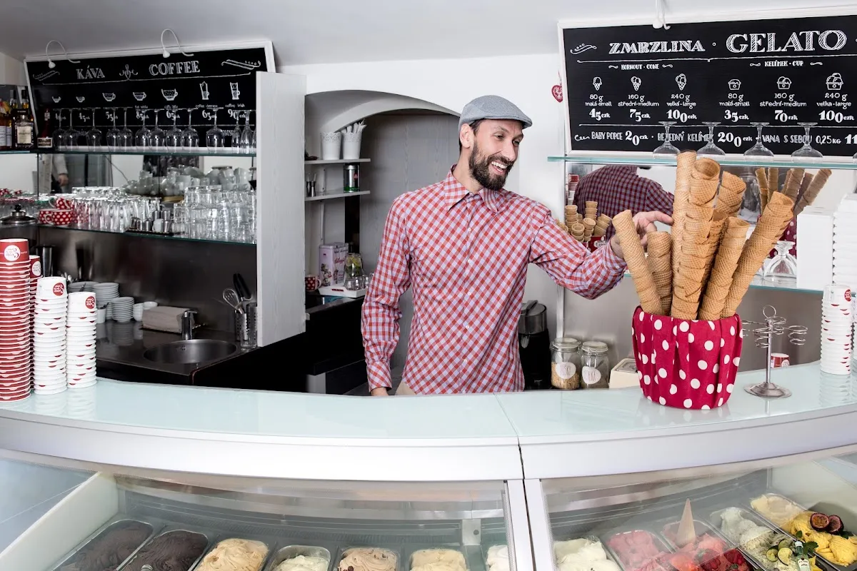 BookNoFees : Restaurant – Crème de la Crème – Prague – La crème de la crème, photo n° 1
