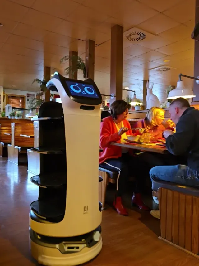 BookNoFees : Restaurant – Connies Diner – Kamen – Connies Diner, photo n° 3