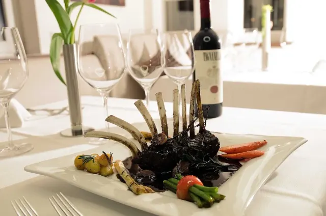 BookNoFees : Restaurant – CANNIZZARO'S Ristorante-Bar – Lennestadt – CANNIZZARO'S Restaurant-Bar, photo n° 3