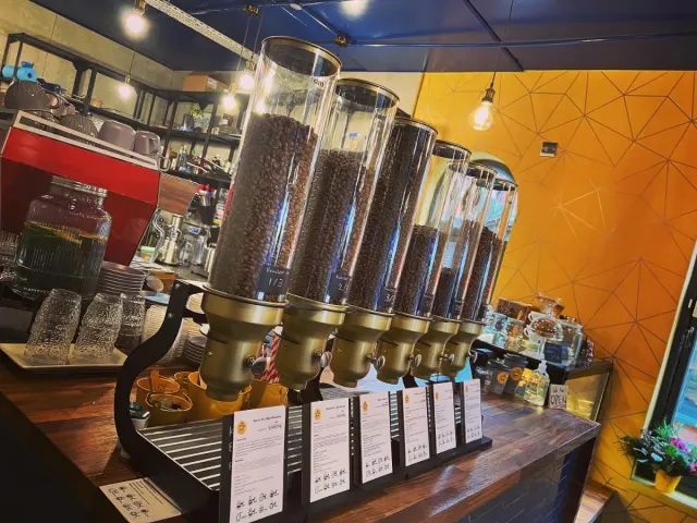 BookNoFees: Arise Coffee Roasters, London