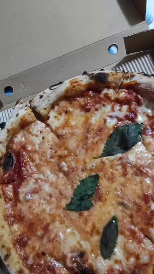 BookNoFees : Restaurant – ETIEN PIZZA BAR – Athens – ETIEN PIZZA BAR, photo n° 3