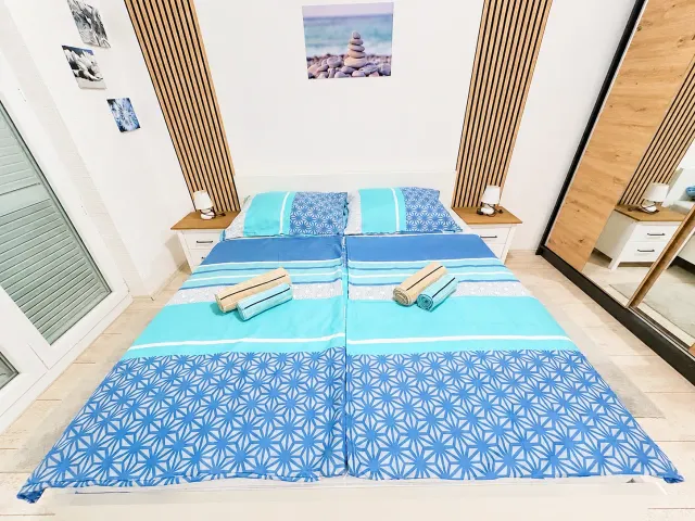 BookNoFees: Appartement calme et élégant avec balcon – Rab