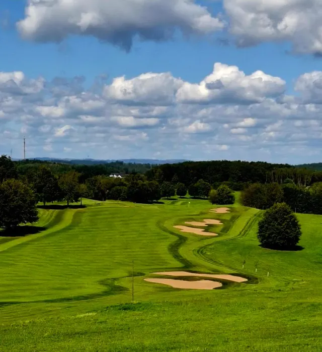 BookNoFees : Restaurant – Golfclub Siegen-Olpe Birdie Lounge – Wenden – Club de golf de Siegen-Olpe « Birdie Lounge », photo n° 3