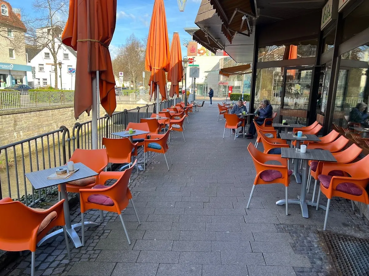 BookNoFees : Restaurant – Eiscafé Venezia – Hemer – Eiscafé Venise, photo n° 1