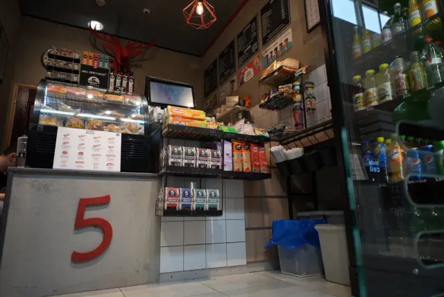 BookNoFees : Restaurant – 5 to go – Bucharest – Plus que 5, photo n° 3