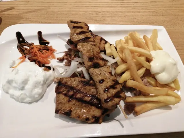 BookNoFees : Restaurant – Akropolisgrill – Waltrop – Akropolisgrill, photo n° 3