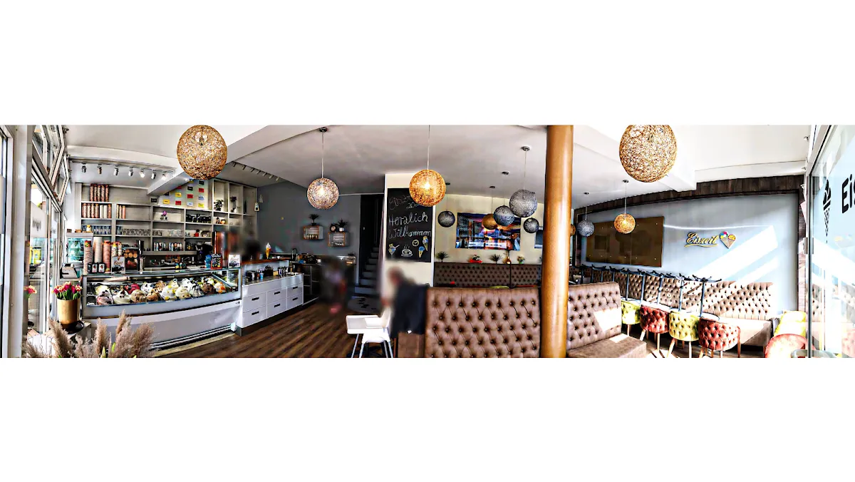 BookNoFees : Glacier – Eiscafé Bambi – Freudenberg – Glacier-café Bambi, photo n° 1