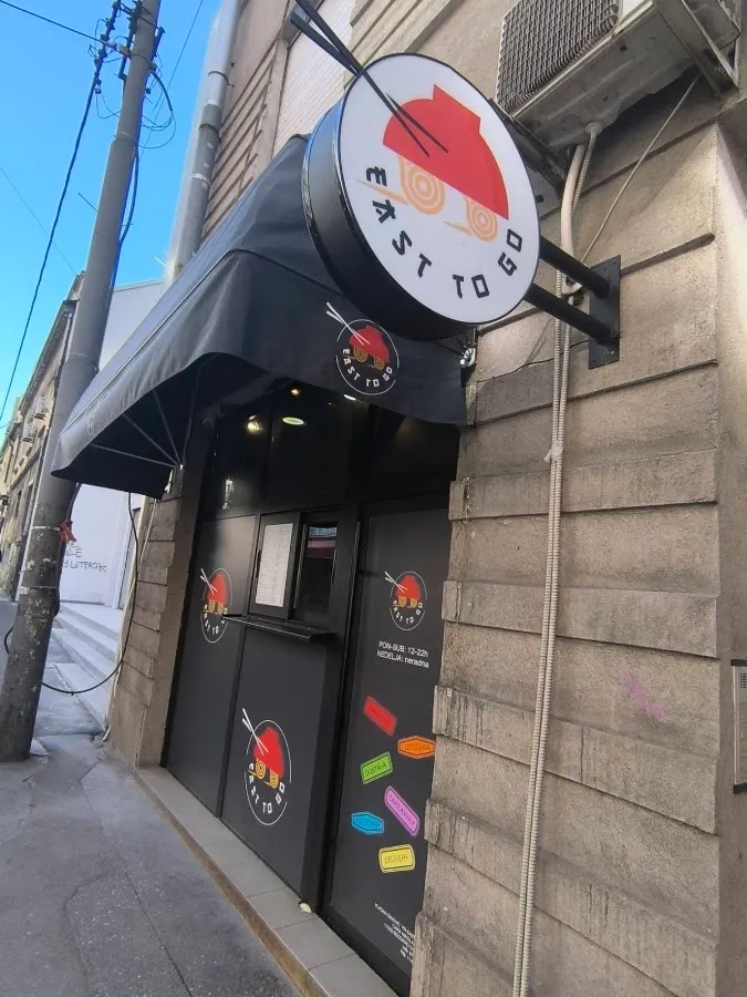 BookNoFees : Snack – East to Go – Belgrade – East to Go, photo n° 1