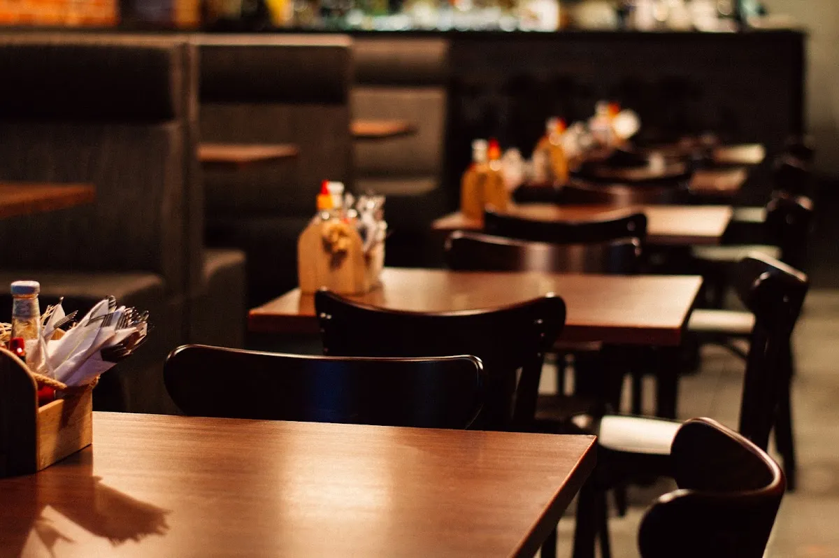 BookNoFees : Restaurant – BeAbout – Bratislava – À propos de, photo n° 1