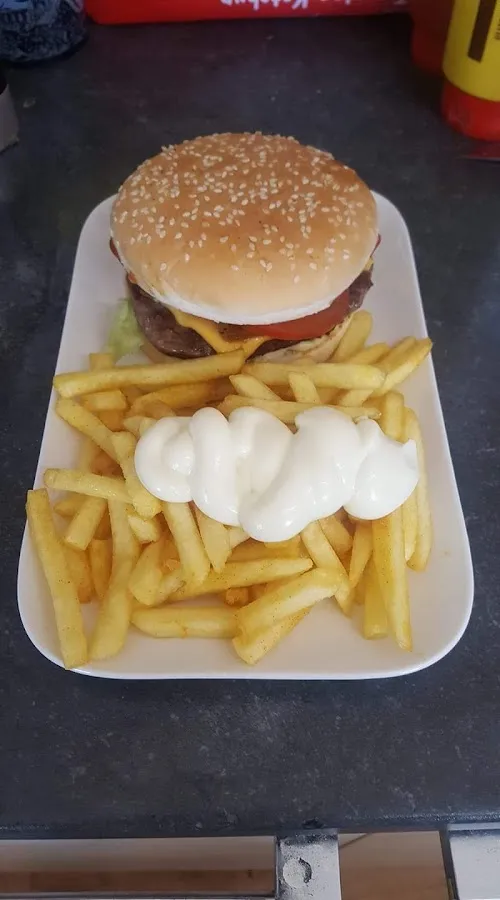 BookNoFees : Restaurant – Boxenstopp Streetfood – Nachrodt-Wiblingwerde – Arrêt au stand « Streetfood », photo n° 2