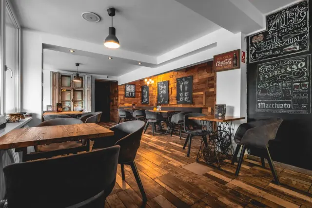 BookNoFees: Sweet Street, Bratislava