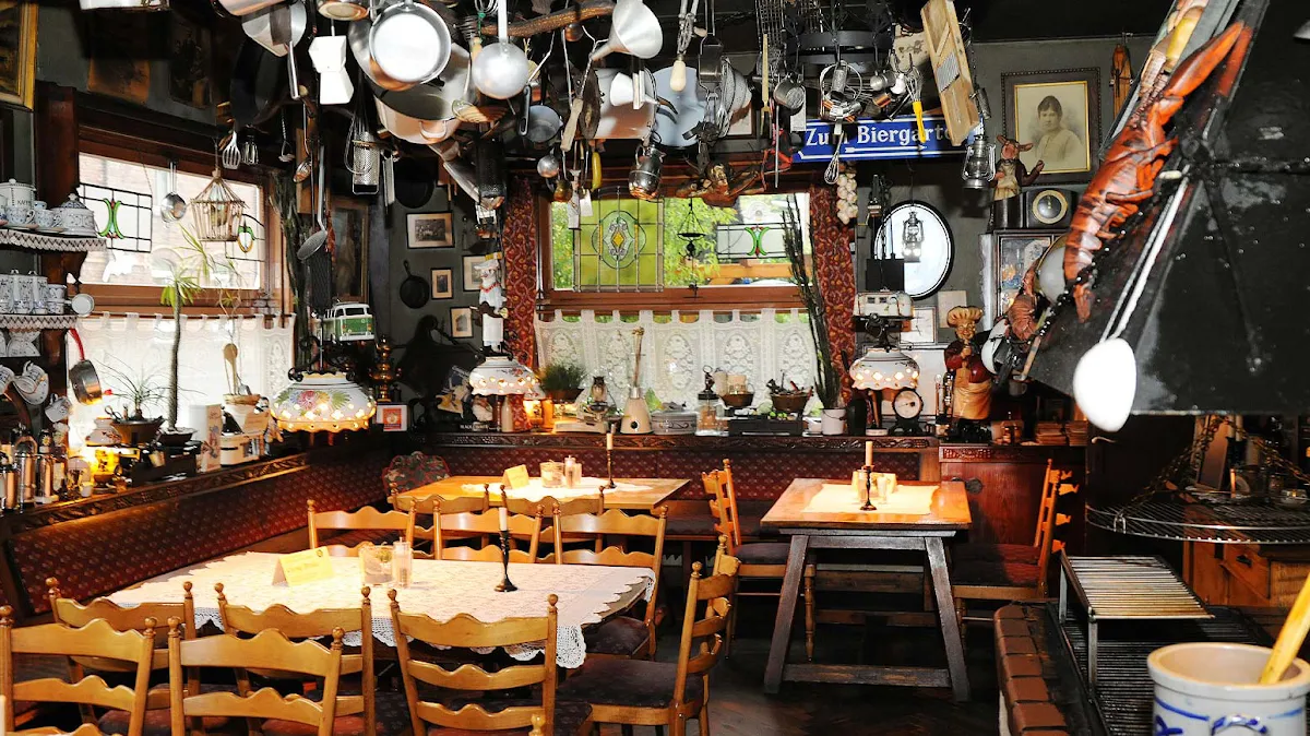 BookNoFees : Restaurant – Eisenwerkschänke – Schwelm – Auberge de la fonderie, photo n° 1