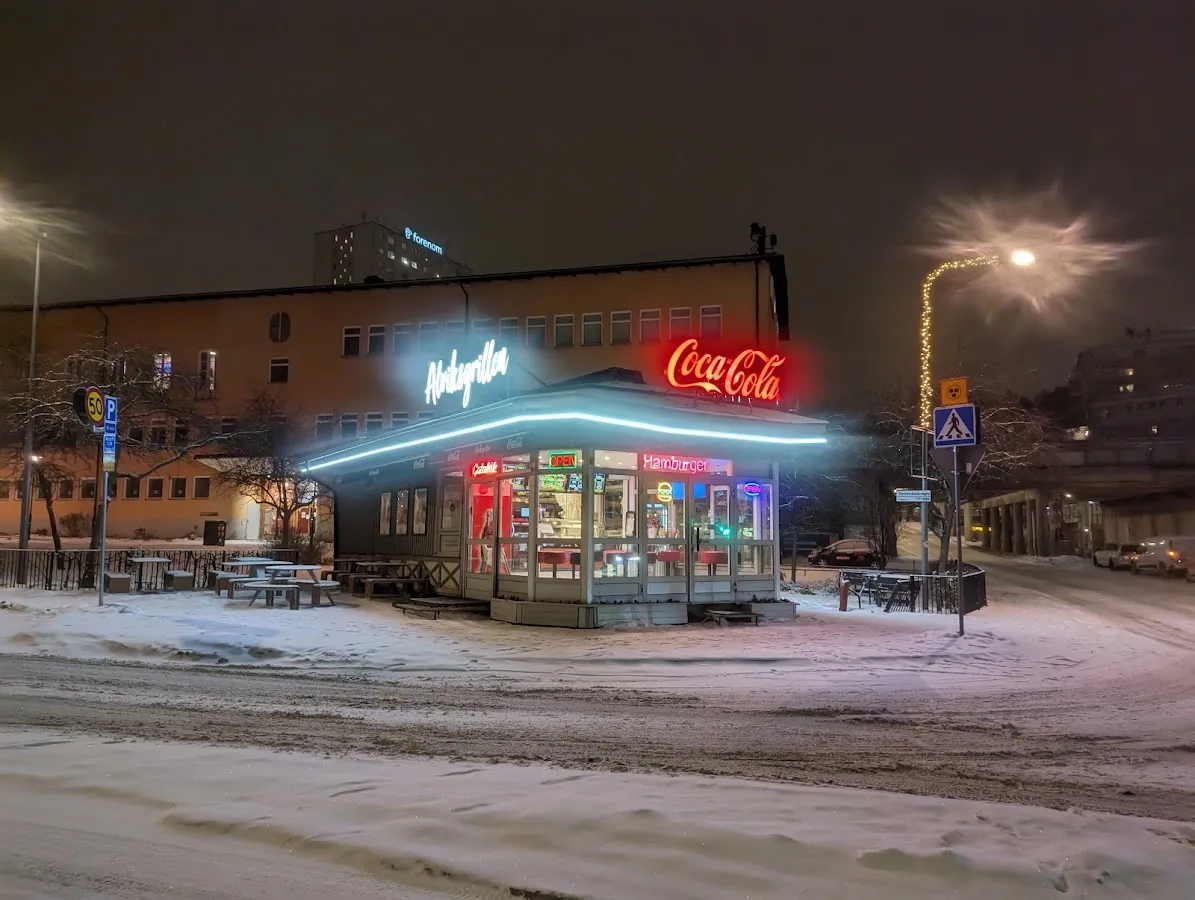 BookNoFees : Snack – Alviksgrillen – Stockholm – Alviksgrillen, photo n° 1