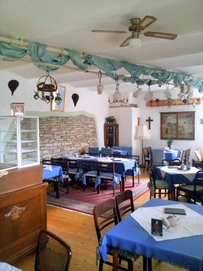 BookNoFees : Café – Onkel Adam's Cafe – Anröchte – Le café de l'oncle Adam, photo n° 1