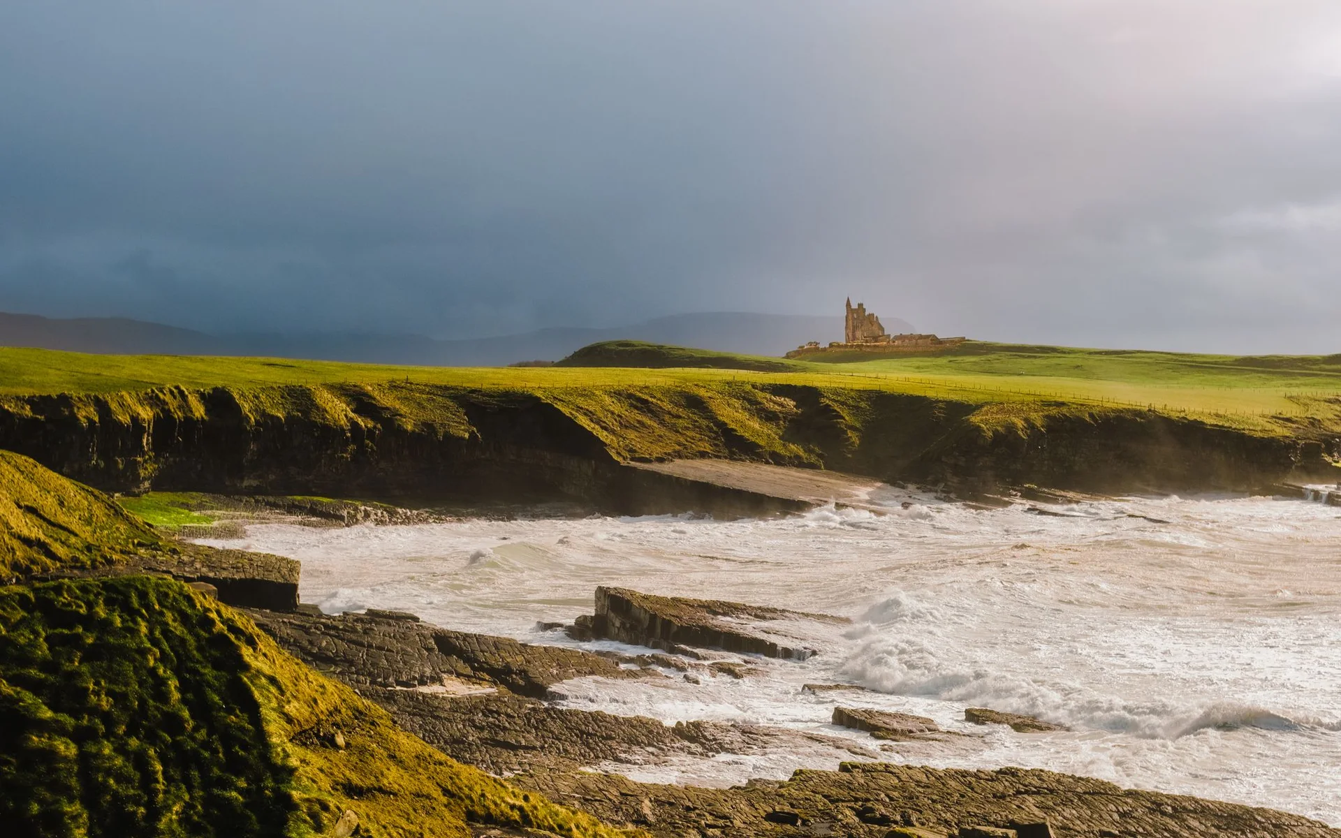 Le château de Classiebawn, situé sur la côte du comté de Sligo